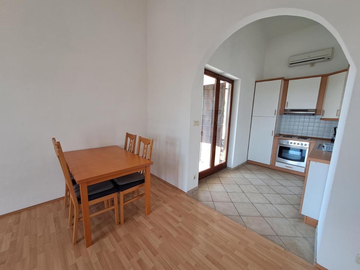Apartments Pavlovic Ninski Stanovi Exterior photo
